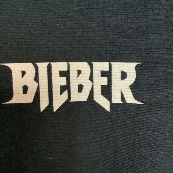 Justin‎ Bieber 2016 World 🌎 Tour Sweatshirt  🤩😎🥰❤️ - Picture 5 of 7